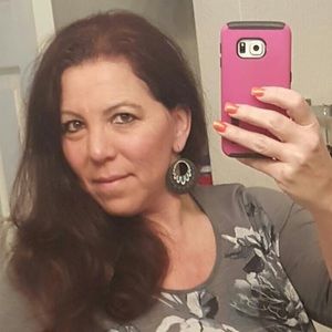 Meet your Posher, Toni